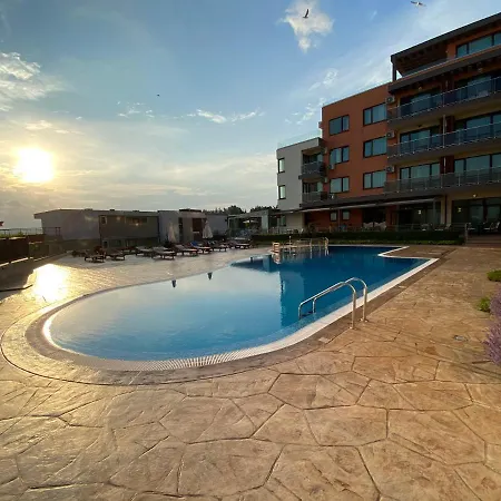 St. Panteleimon Otel