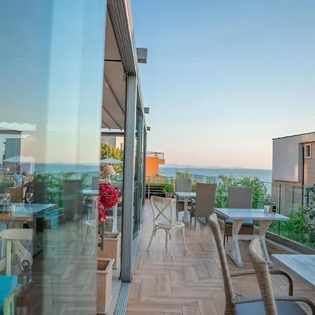 Otel St. Panteleimon 3*