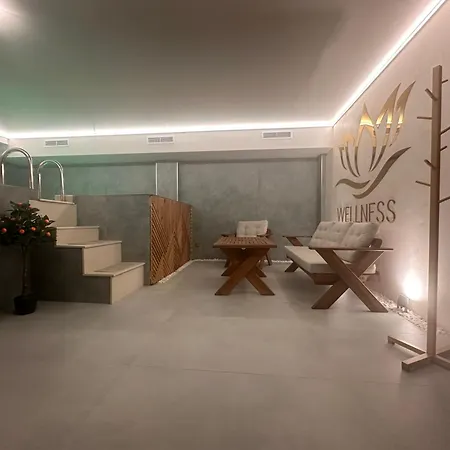 свети пантелеймон бийч