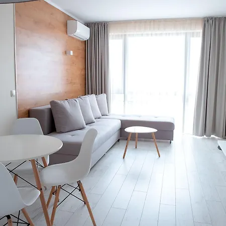 St. Panteleimon 内塞伯尔