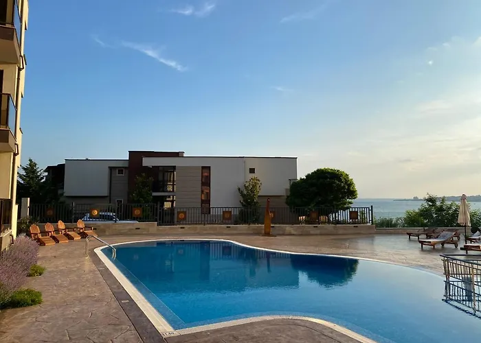 Hotel St. Panteleimon 3*